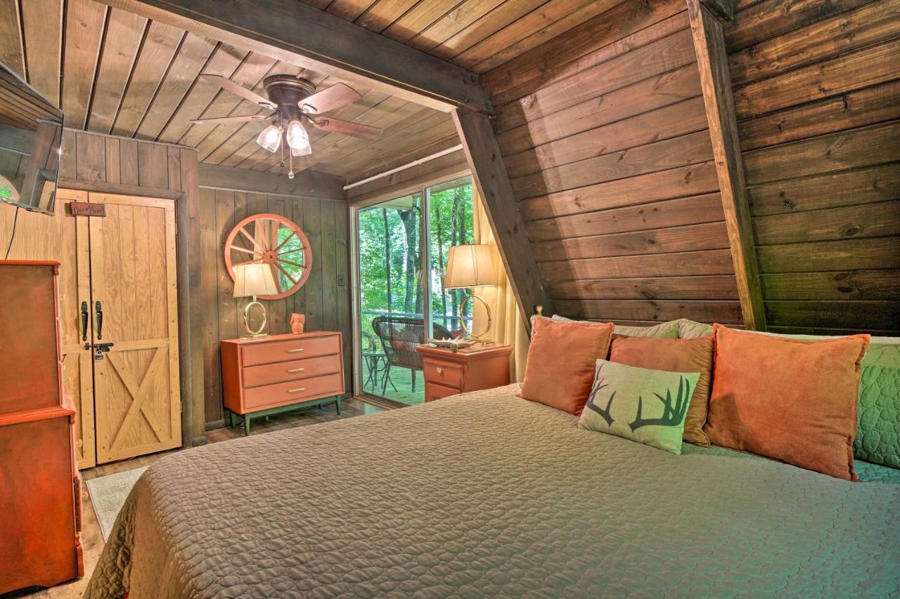 Snuggle Inn In The Heart Of Chalet Village! Gatlinburg Exterior foto